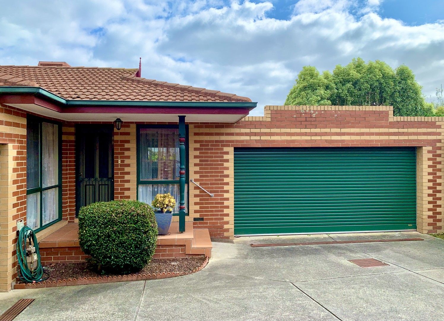 3 bedrooms Apartment / Unit / Flat in 3/53 Ferguson Street MACLEOD VIC, 3085