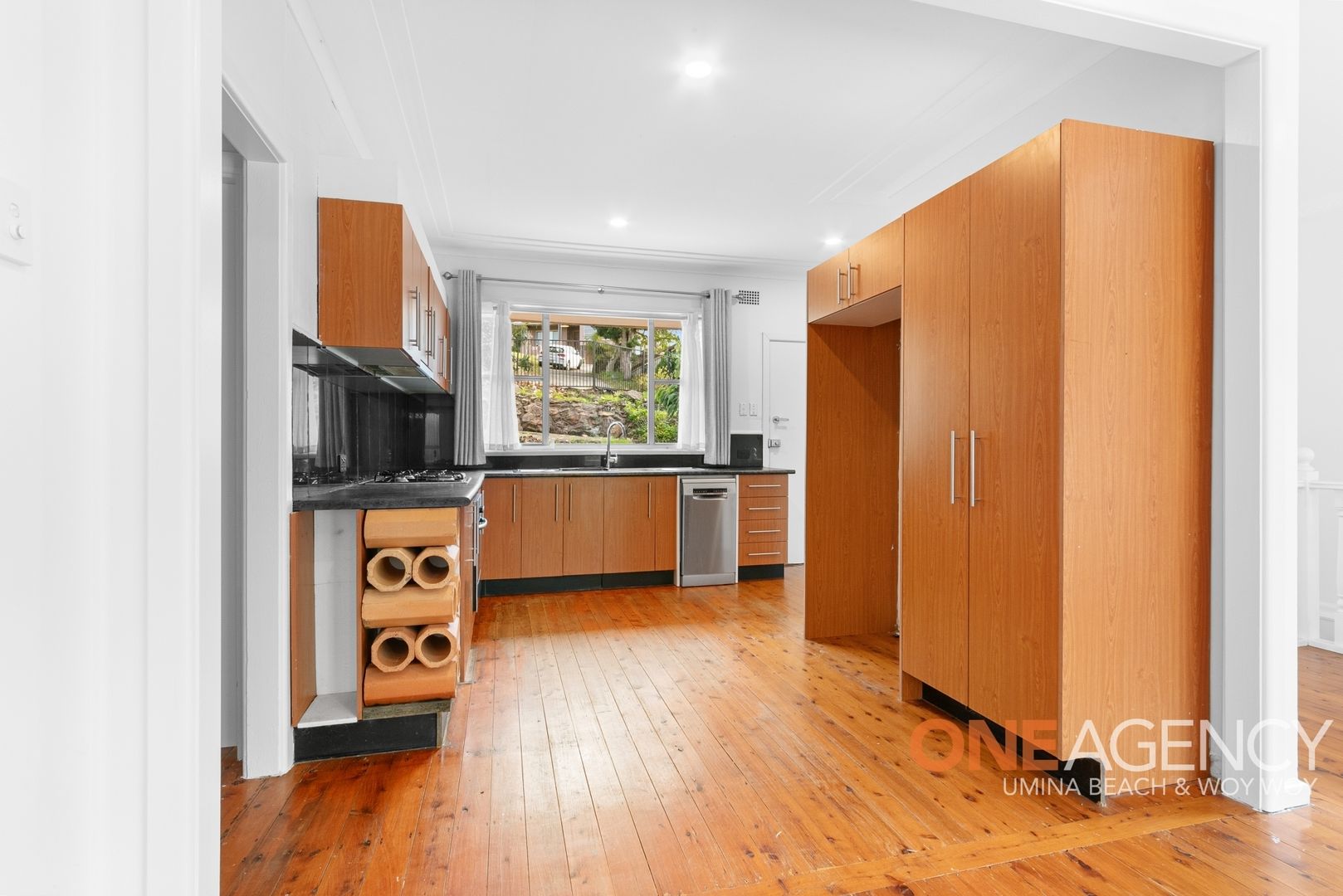 109 Brisbane Water Drive, Point Clare NSW 2250 - House For Rent | Domain