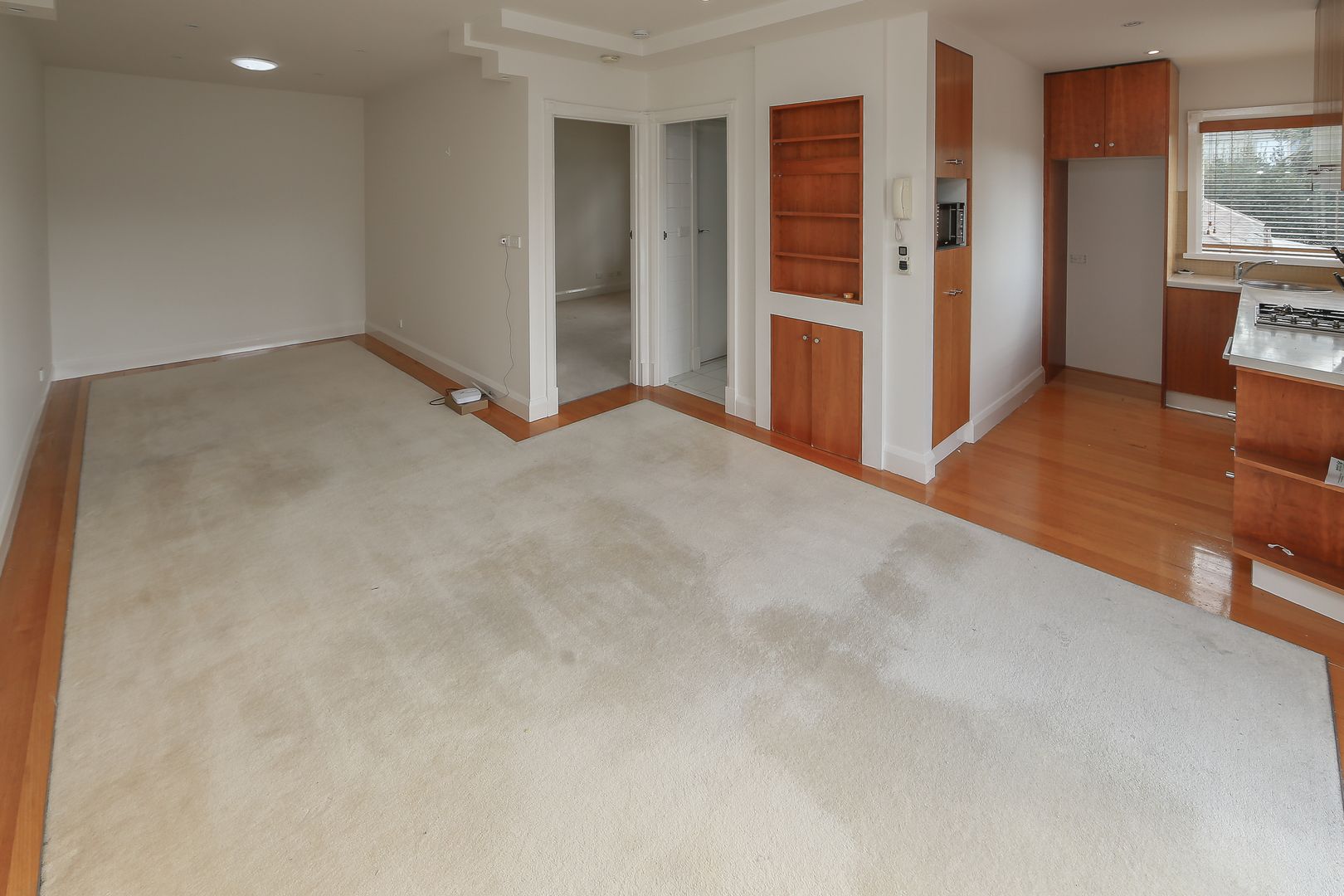 1 bedrooms Apartment / Unit / Flat in 4/39 Mayston Street HAWTHORN EAST VIC, 3123