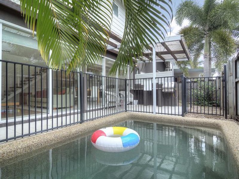 7 Oasis/4-8 Morning Close, Port Douglas QLD 4877, Image 1