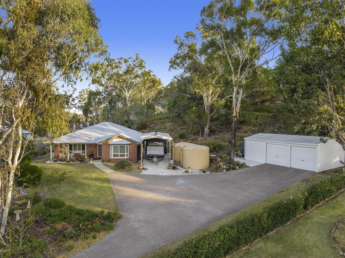 24 Traverston Court, Preston QLD 4352, Image 0