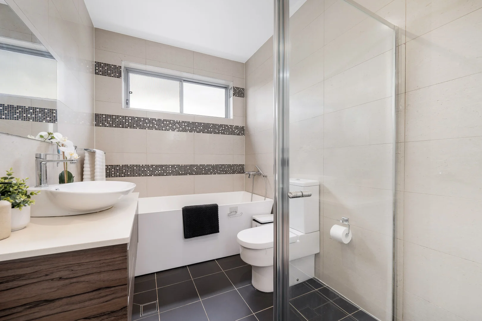 Additional image 14 of 264 Woniora Road, Blakehurst NSW 2221