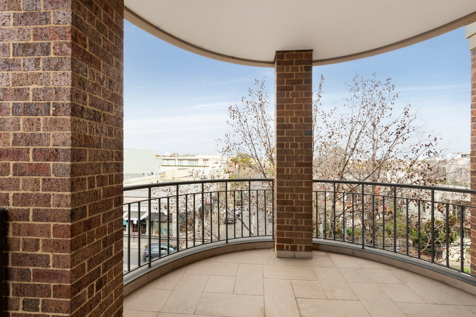 2 bedrooms Apartment / Unit / Flat in 203/1 Wallace Avenue TOORAK VIC, 3142