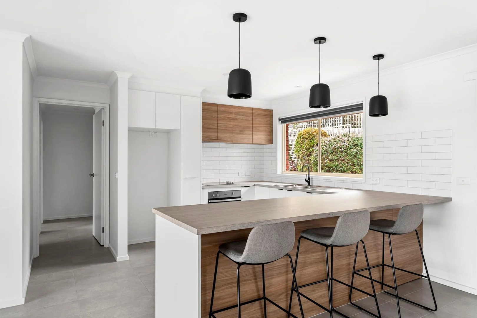 Additional image 5 of 2/13 Burlington Crescent, Leopold VIC 3224