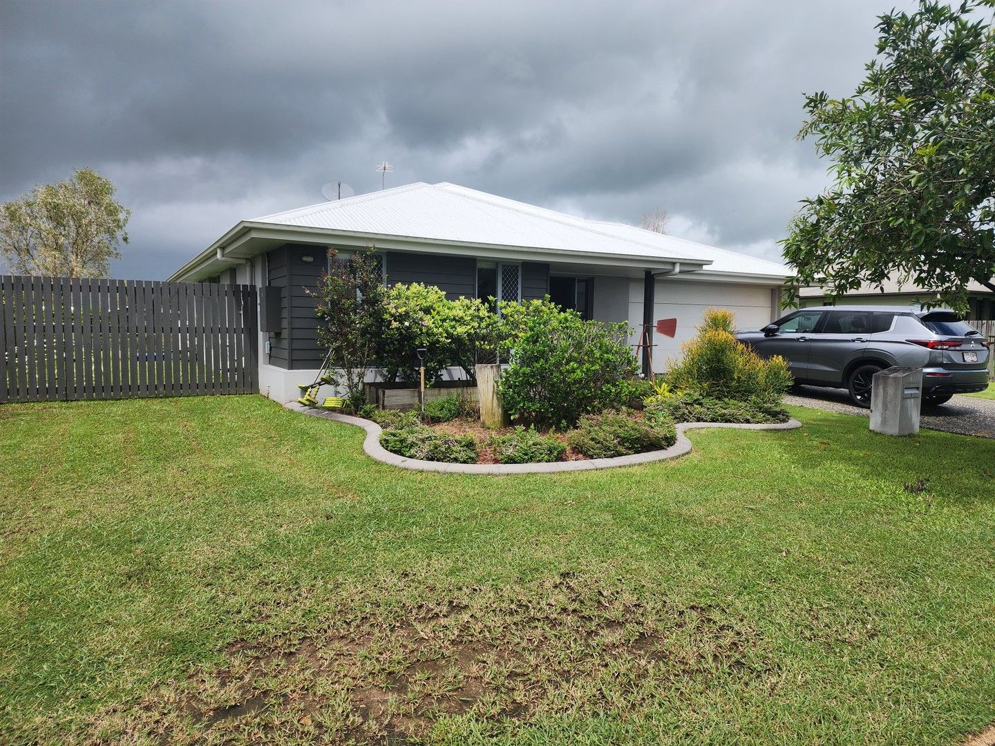 9 Elizabeth Street, Mirani QLD 4754, Image 0