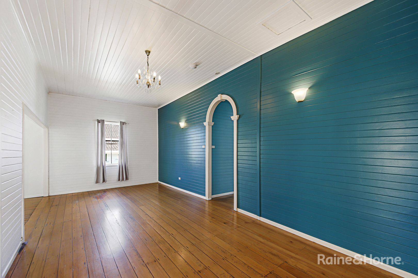 30 Tewantin Road, Cooroy QLD 4563 House For Rent 690 Domain