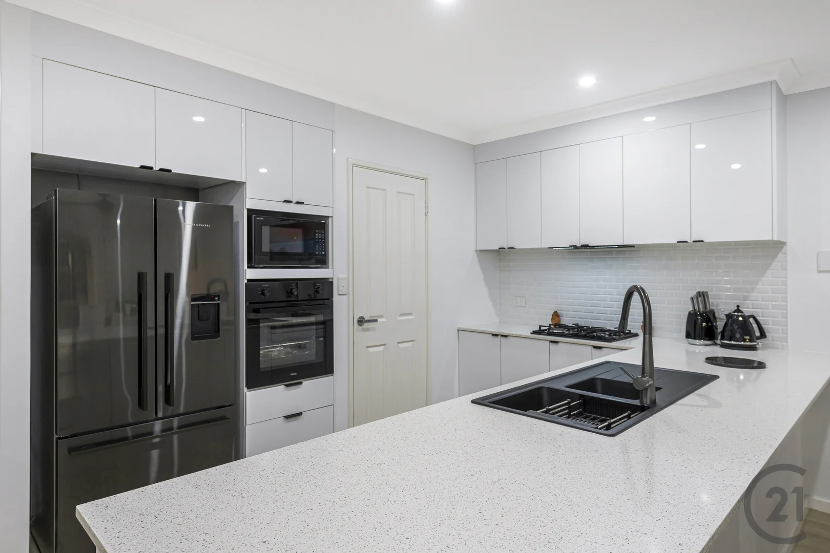 Additional image 16 of 4/1 Waterside Drive, Dudley Park WA 6210