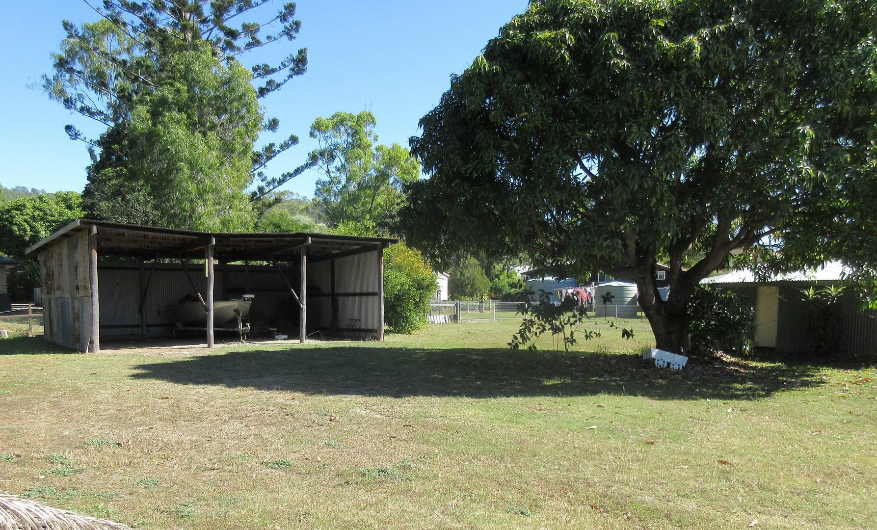 94 Heusman St, Mount Perry QLD 4671, Image 2