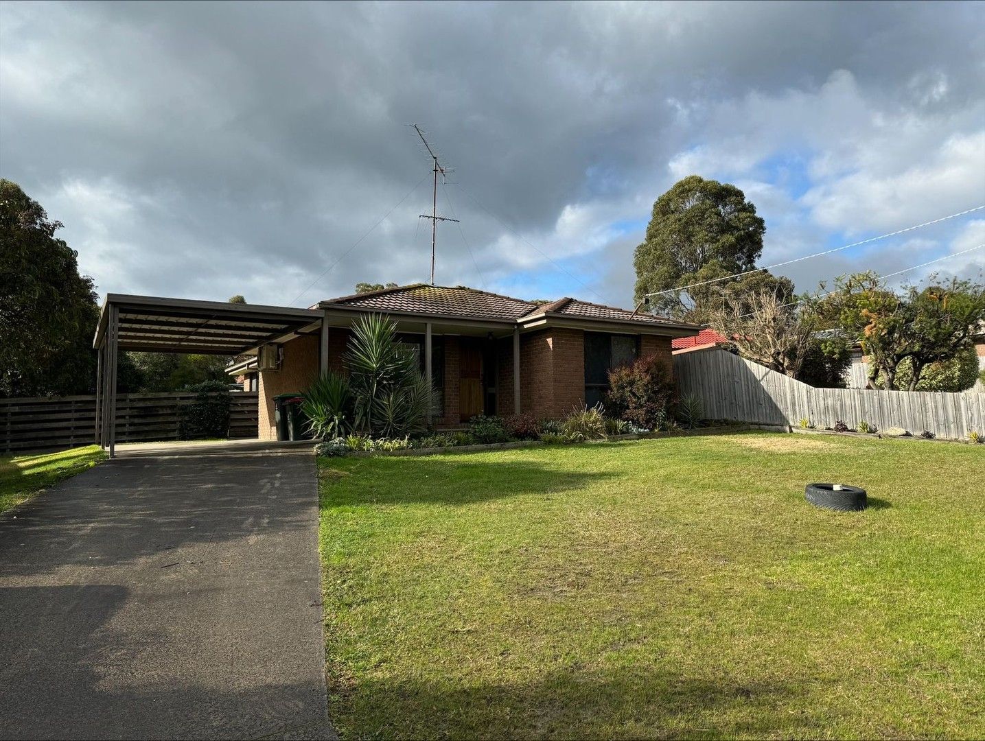 3 bedrooms House in 57 Morgan Drive TRARALGON VIC, 3844