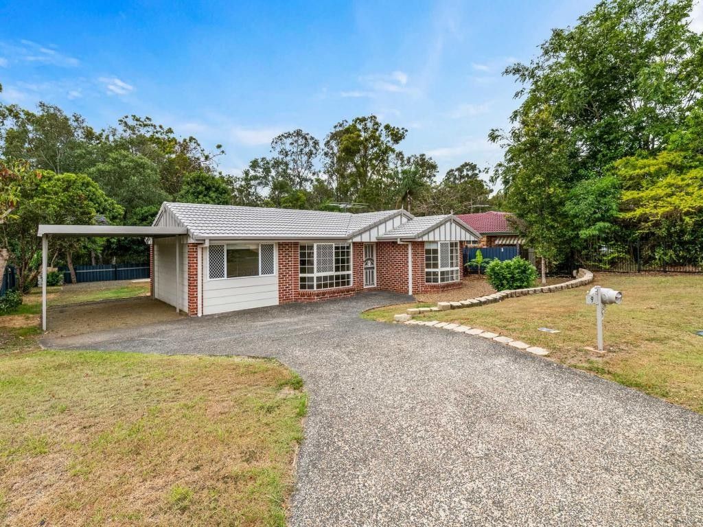 4 bedrooms House in 9 Majestic Court REGENTS PARK QLD, 4118