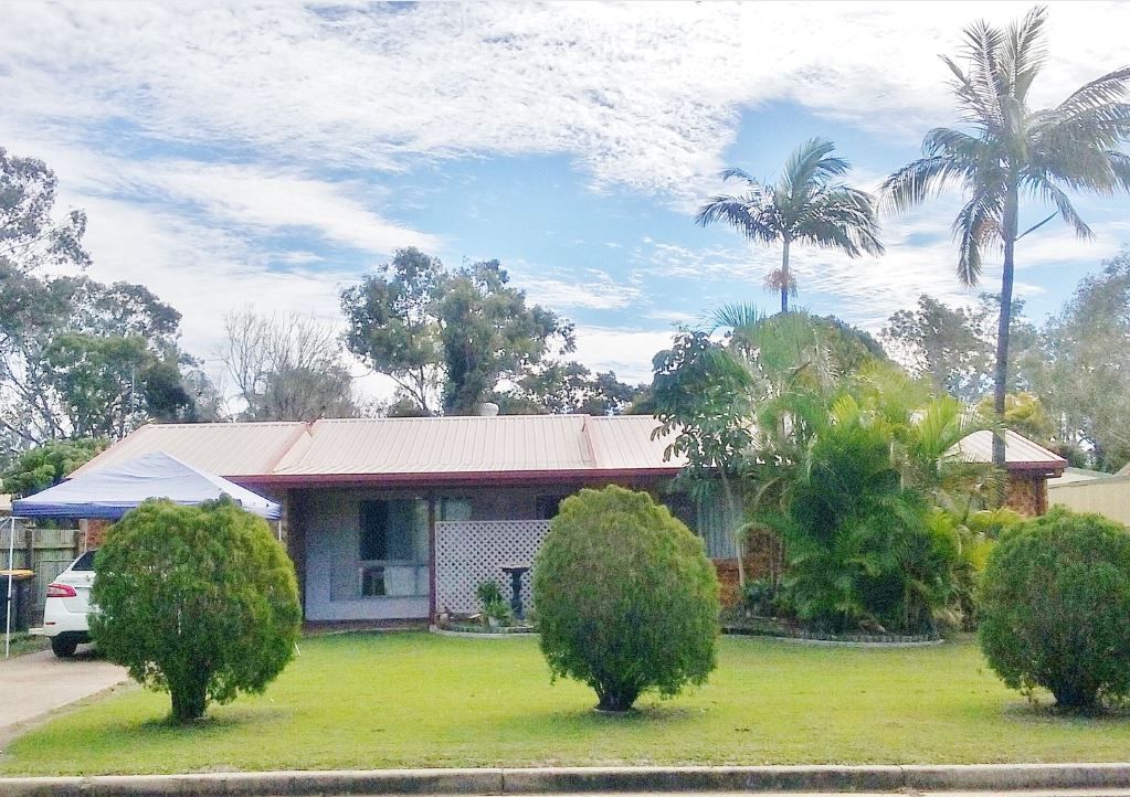 11 Howlett Street, Urangan QLD 4655, Image 0