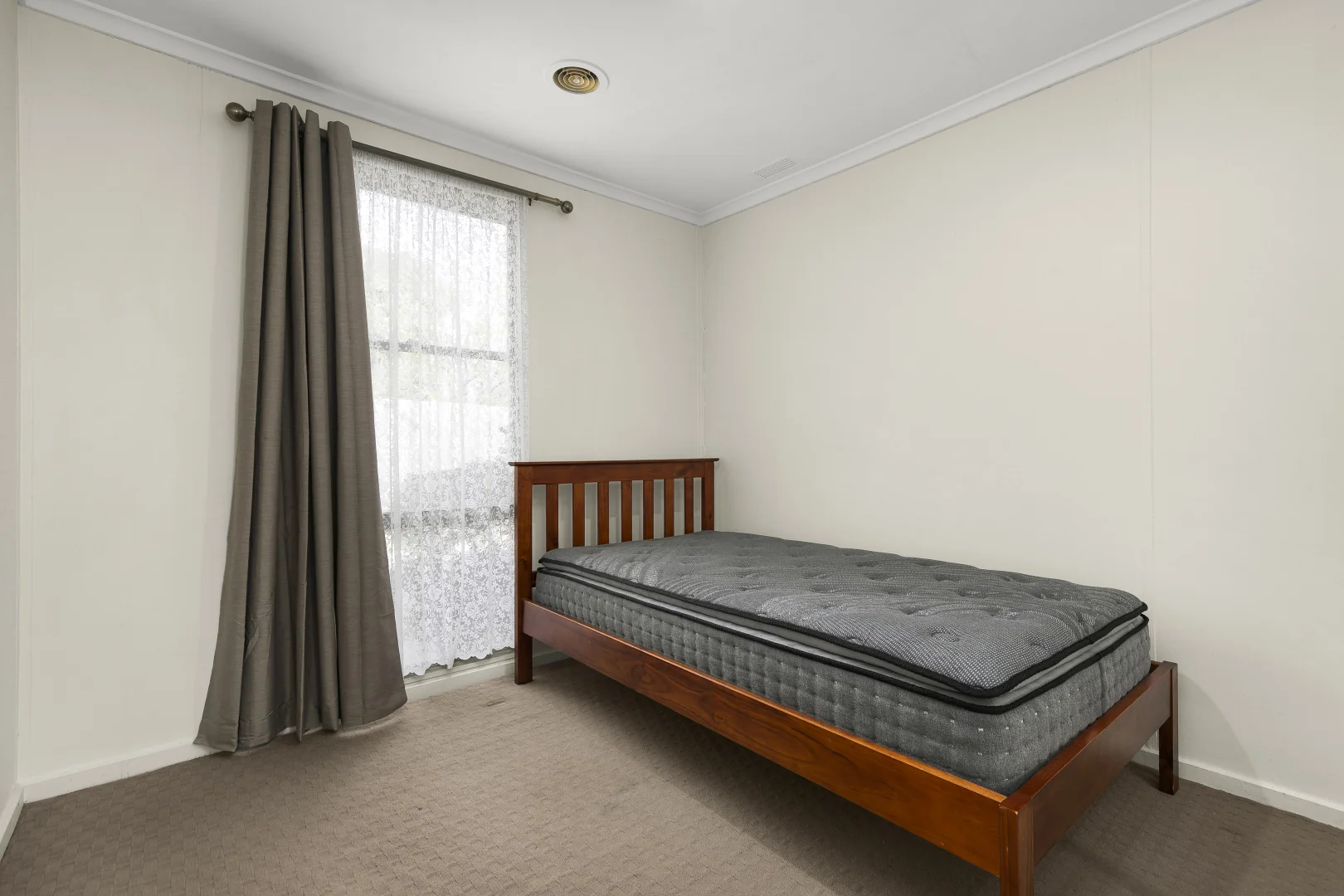 Additional image 10 of 26 Ventnor Crescent, Coolaroo VIC 3048