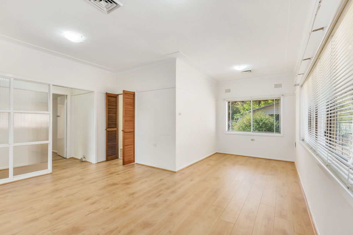 65 Boronga Avenue, West Pymble NSW 2073, Image 1