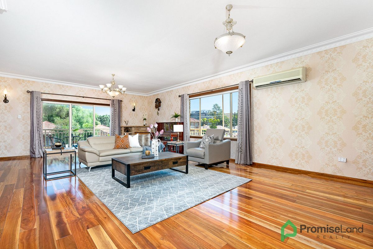 2 Oak Street, Parramatta NSW 2150, Image 0