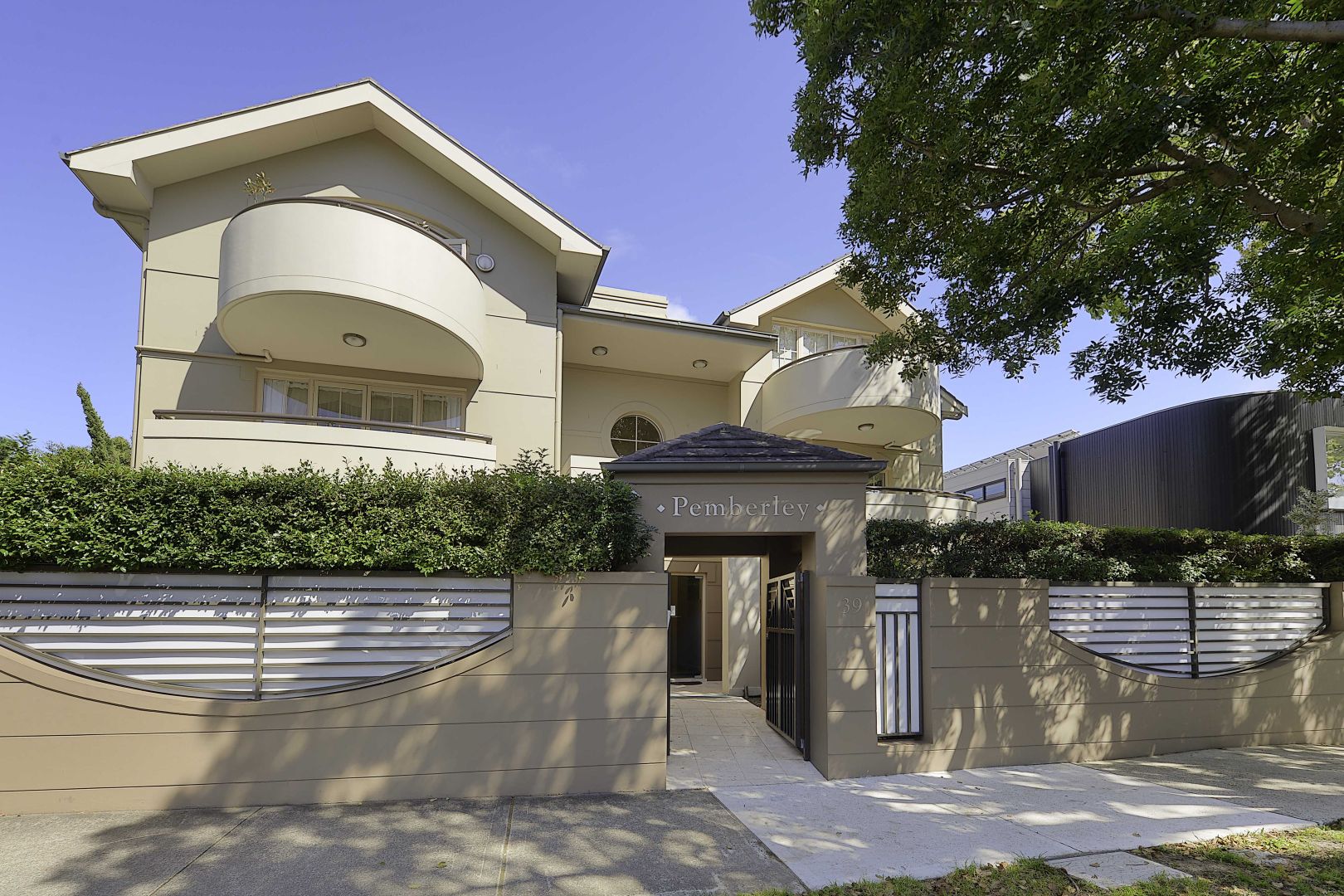 5/3941 Wilberforce Avenue, Rose Bay Property History & Address