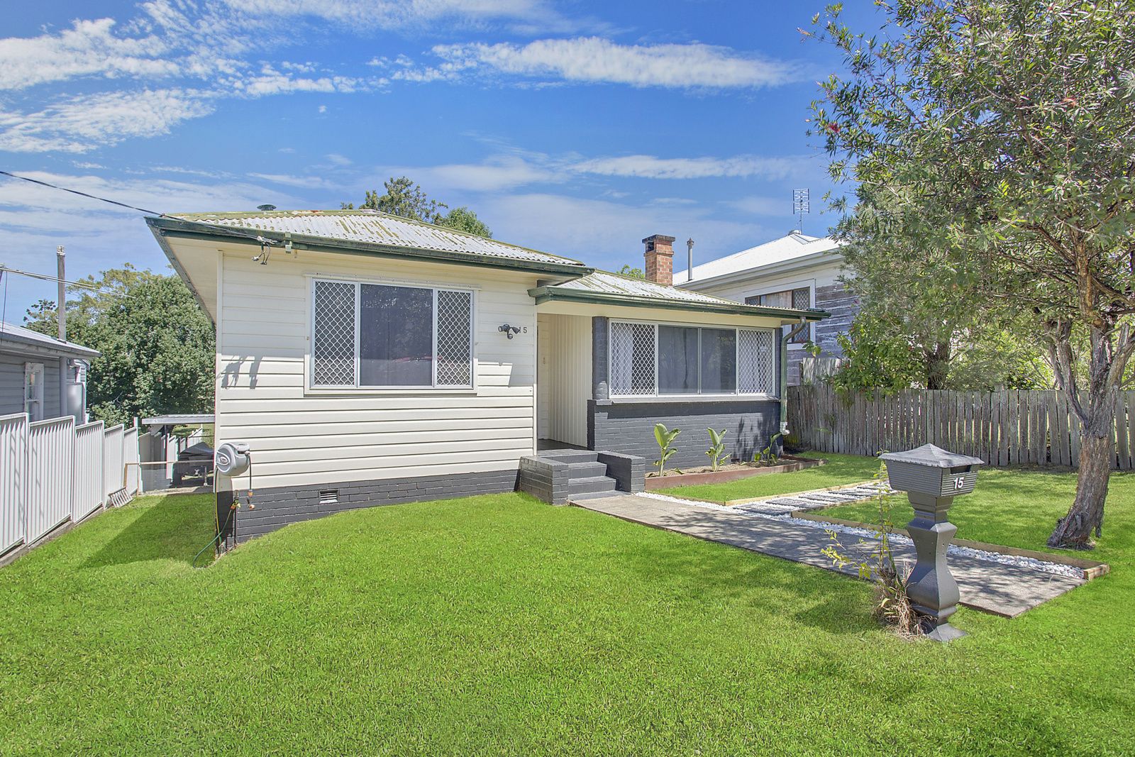 15 Cameron Street, West Kempsey NSW 2440, Image 0