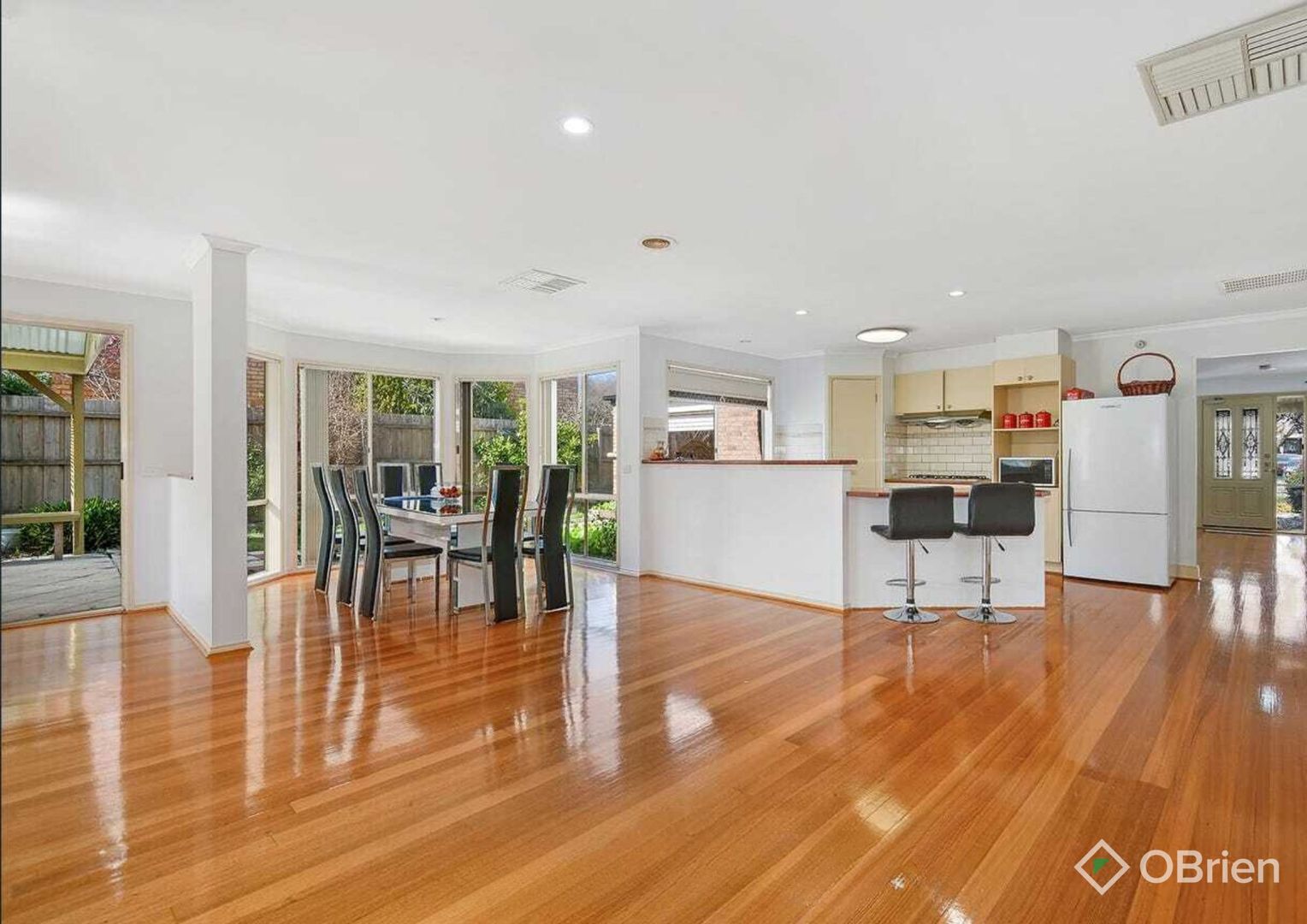 72 Littlecroft Avenue, Narre Warren South VIC 3805 - House For Rent ...