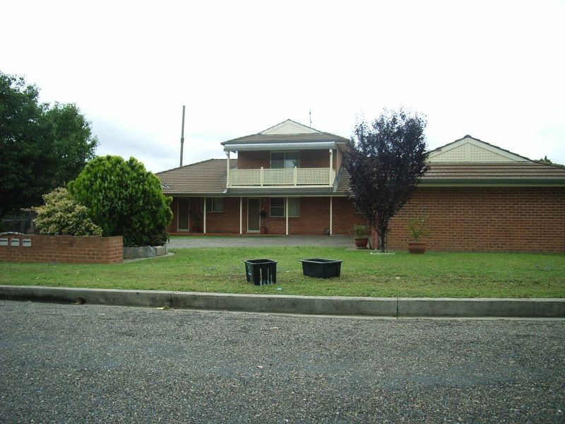 16 Gorman Street, TAMWORTH NSW 2340, Image 2