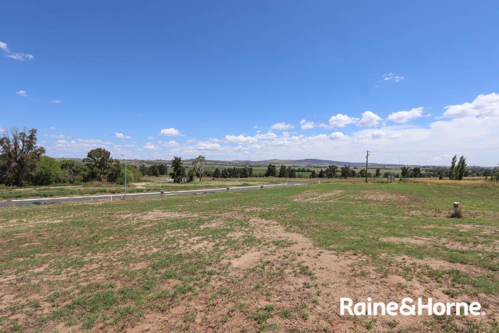 9 Campbell Close, Llanarth NSW 2795, Image 0