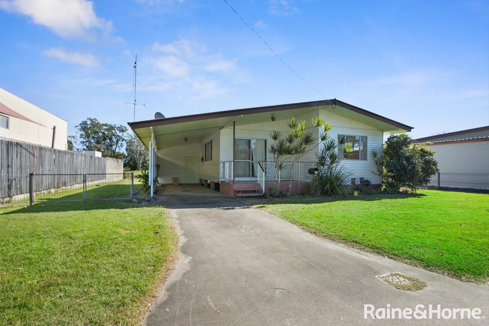 44 Gympie Road, Tin Can Bay QLD 4580, Image 0