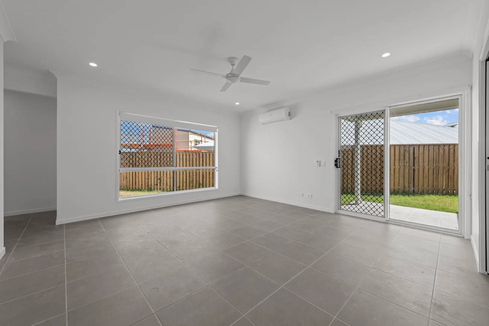 Additional image 2 of 2/8 Sintra Circuit, Logan Reserve QLD 4133