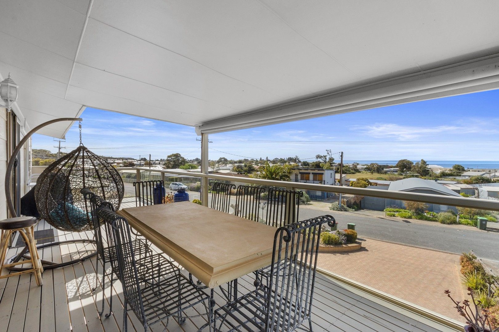 9 Young Avenue, Port Vincent SA 5581, Image 2