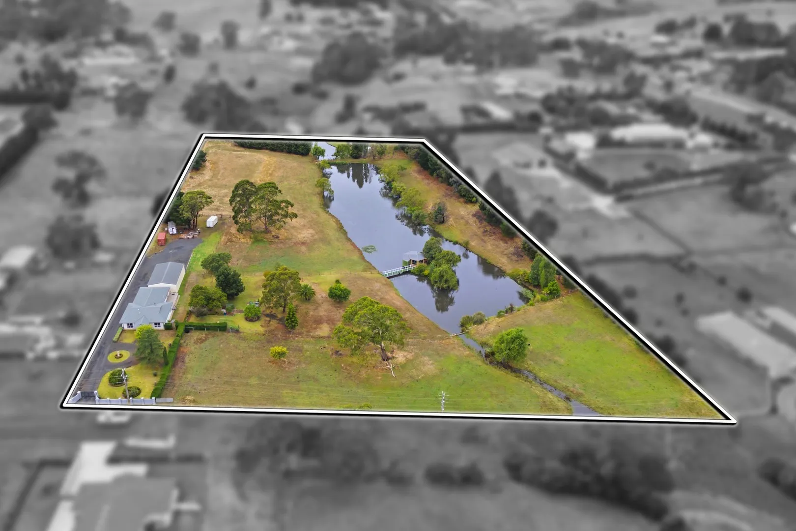 Ultimate Lifestyle Escape on 7.9 Acres Room to move. Room to grow. Room to breathe.