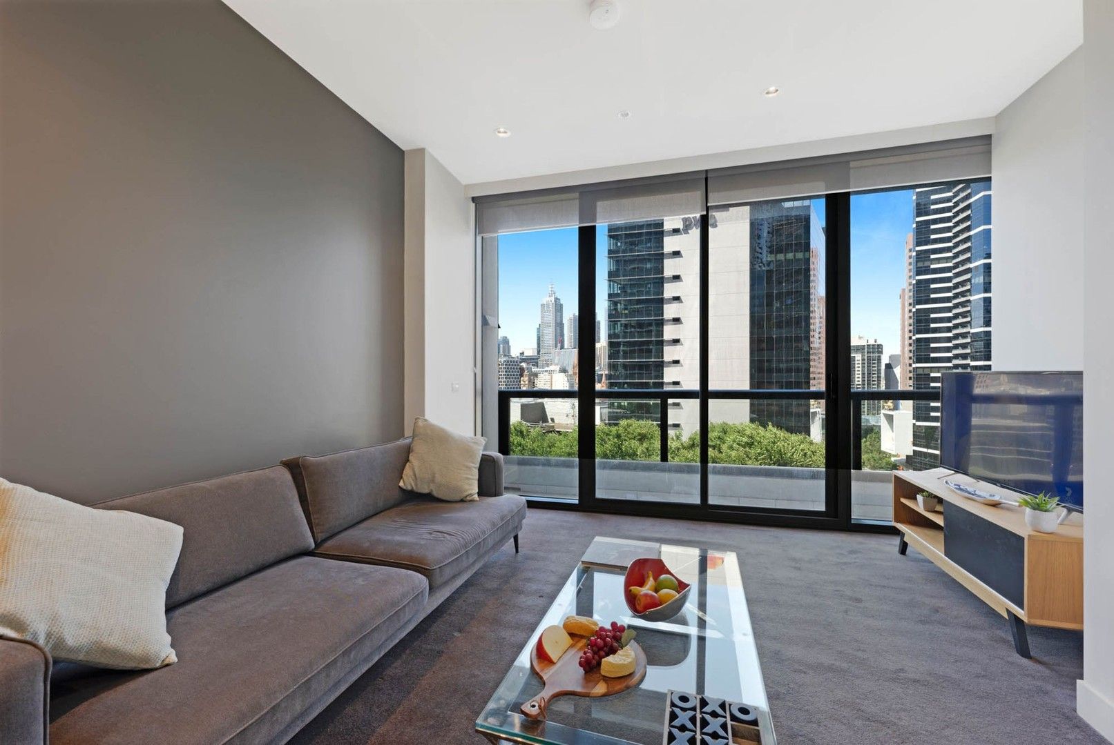 1 bedrooms Apartment / Unit / Flat in 1302/1 Freshwater Place SOUTHBANK VIC, 3006