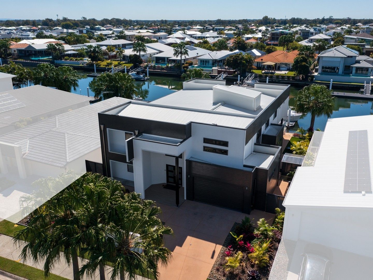 89 Marina Boulevard, Banksia Beach QLD 4507, Image 0