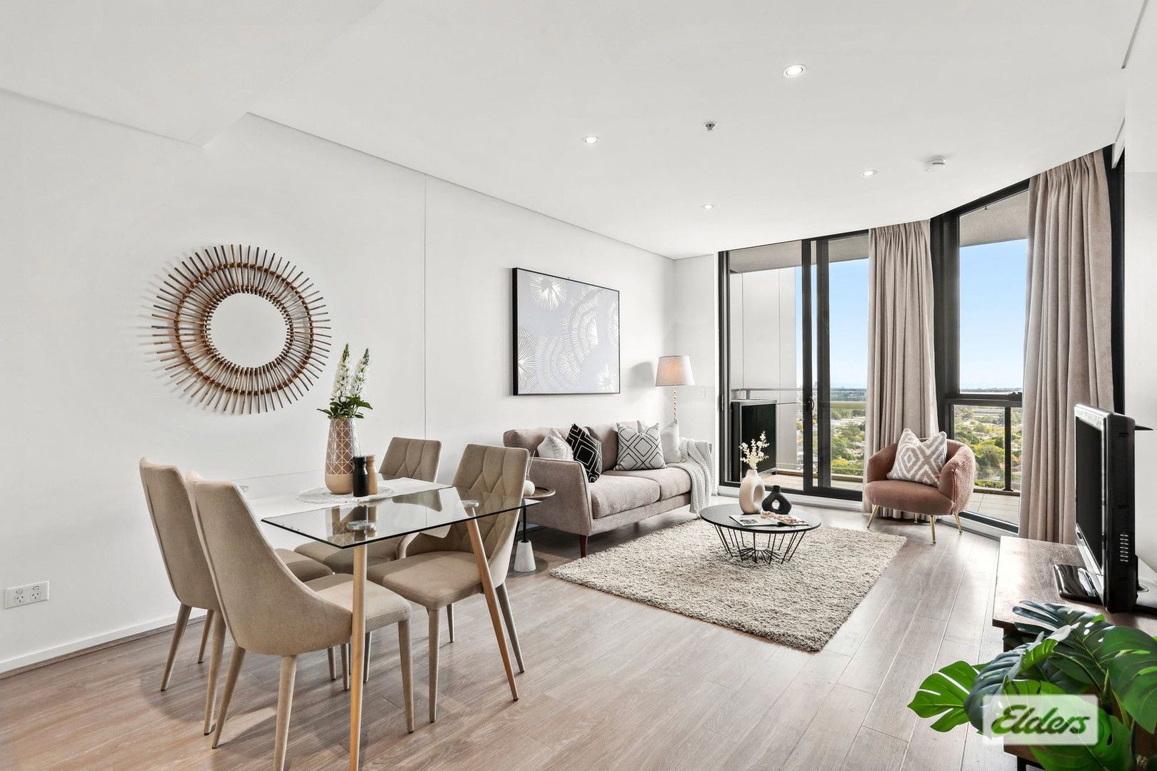 2 bedrooms Apartment / Unit / Flat in 806g/4 Devlin Street RYDE NSW, 2112