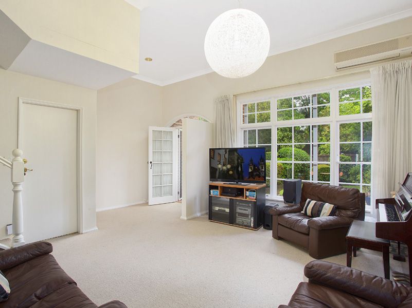 2/5-9 Cowan Road, St Ives NSW 2075, Image 2