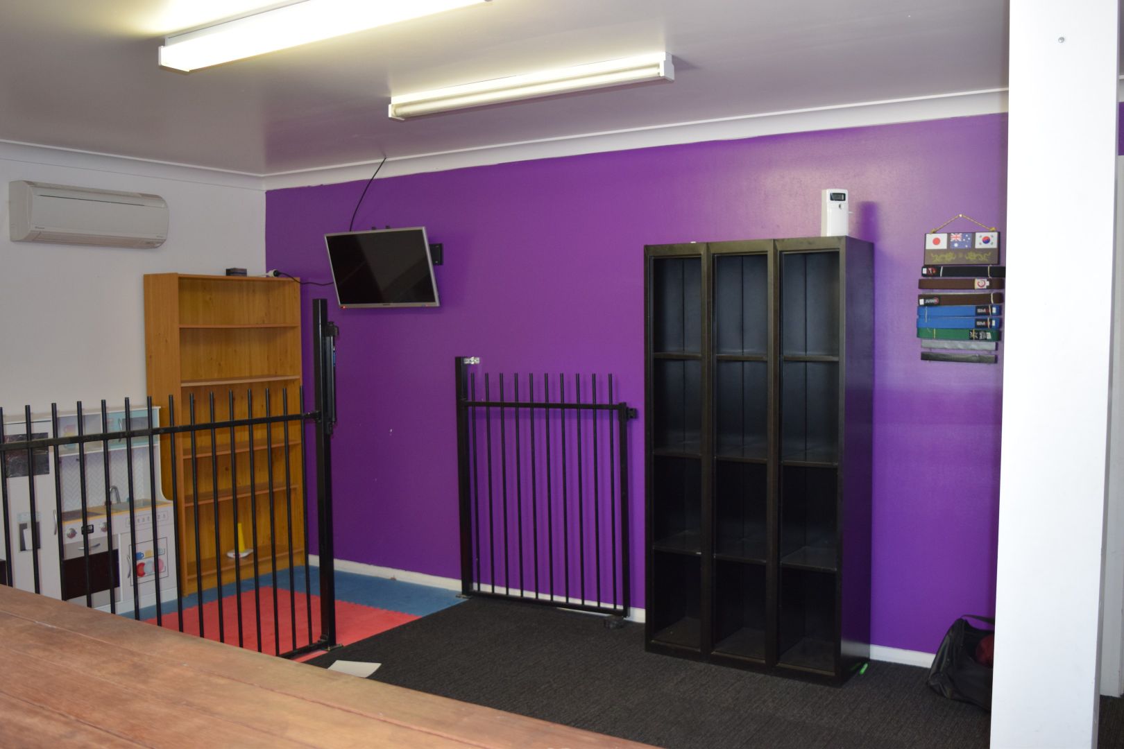 8 Nincoola Street, Guyra NSW 2365 Domain