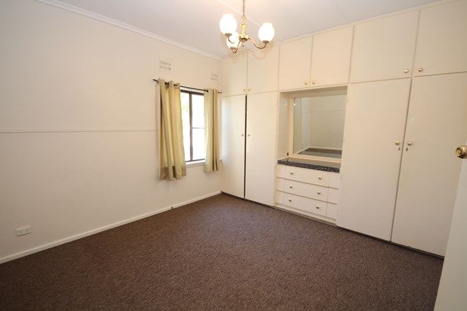 356 Real Estate Properties For Sale In Wagga Wagga Nsw 2650 Domain