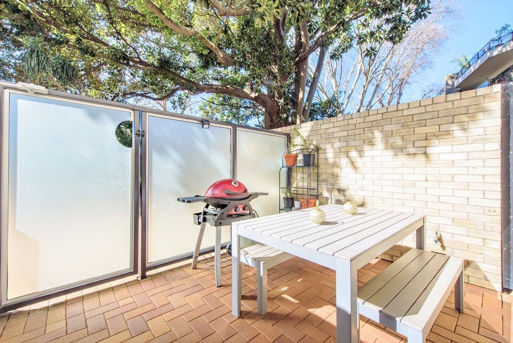 1 bedrooms Studio in 8/50 Roslyn Gardens RUSHCUTTERS BAY NSW, 2011