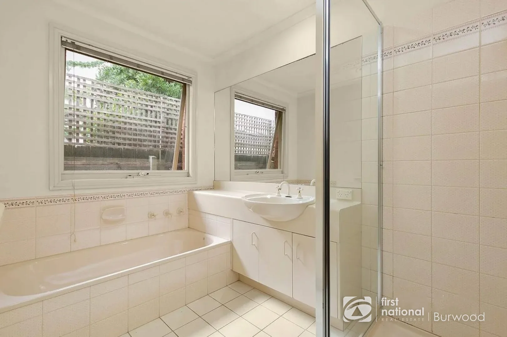 Additional image 8 of 24 Hutchinson Drive, Kew VIC 3101