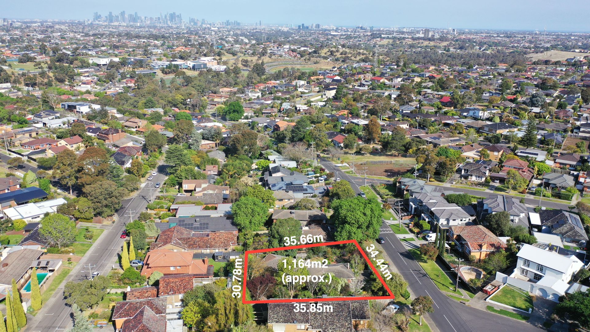 153 Brees Road, Keilor East VIC 3033 Domain