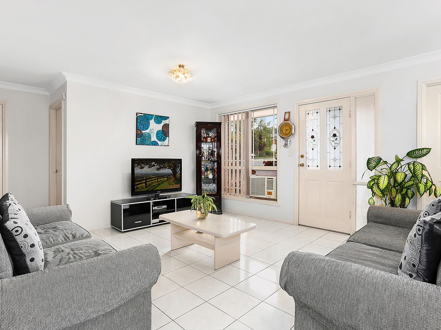 3/2 Galilee Close, Bossley Park NSW 2176, Image 2