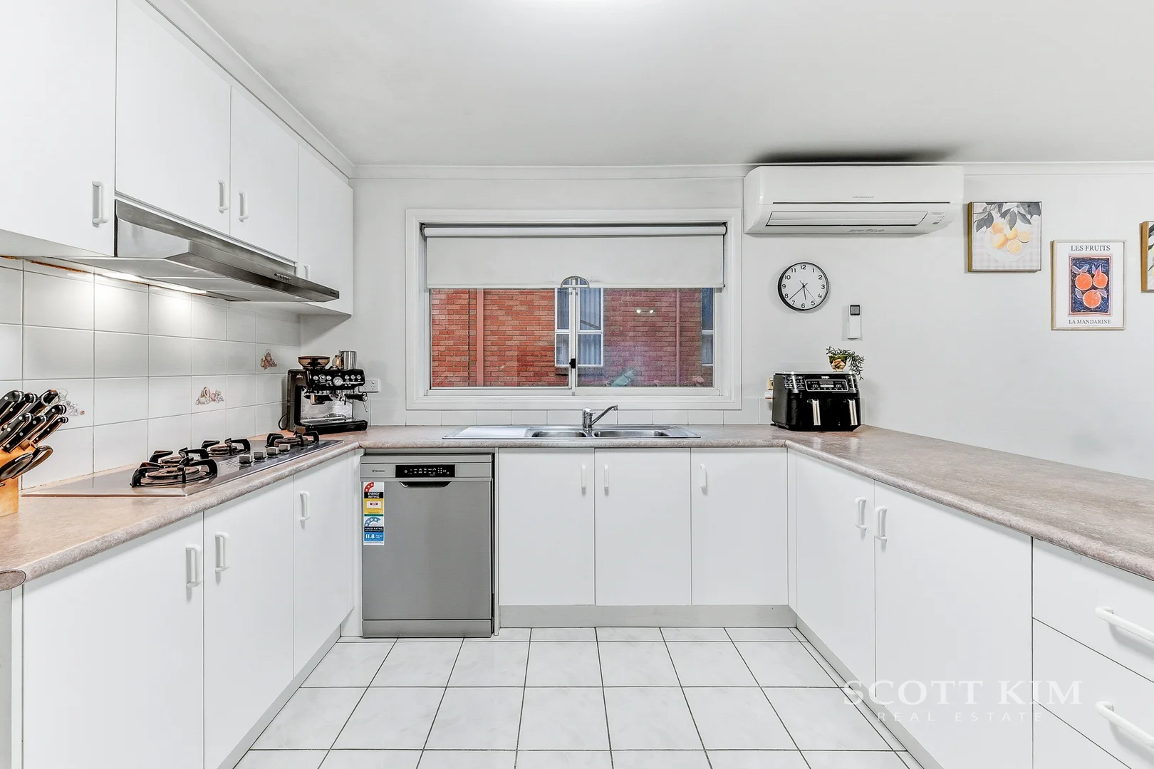 Additional image 7 of 3 Cantala Court, Wheelers Hill VIC 3150