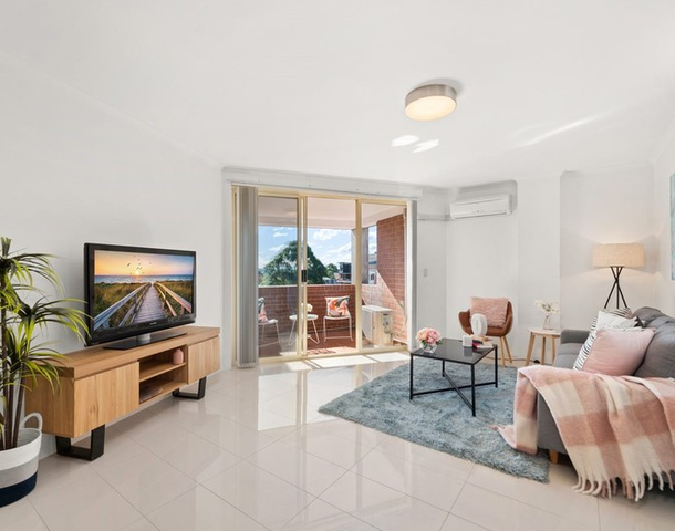 33/1-3 Thomas Street, Hornsby NSW 2077