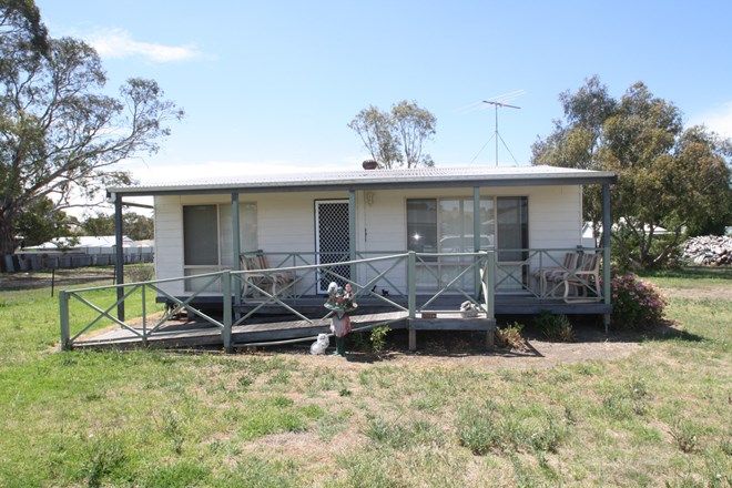 Picture of 8 McConochie Street, COLERAINE VIC 3315