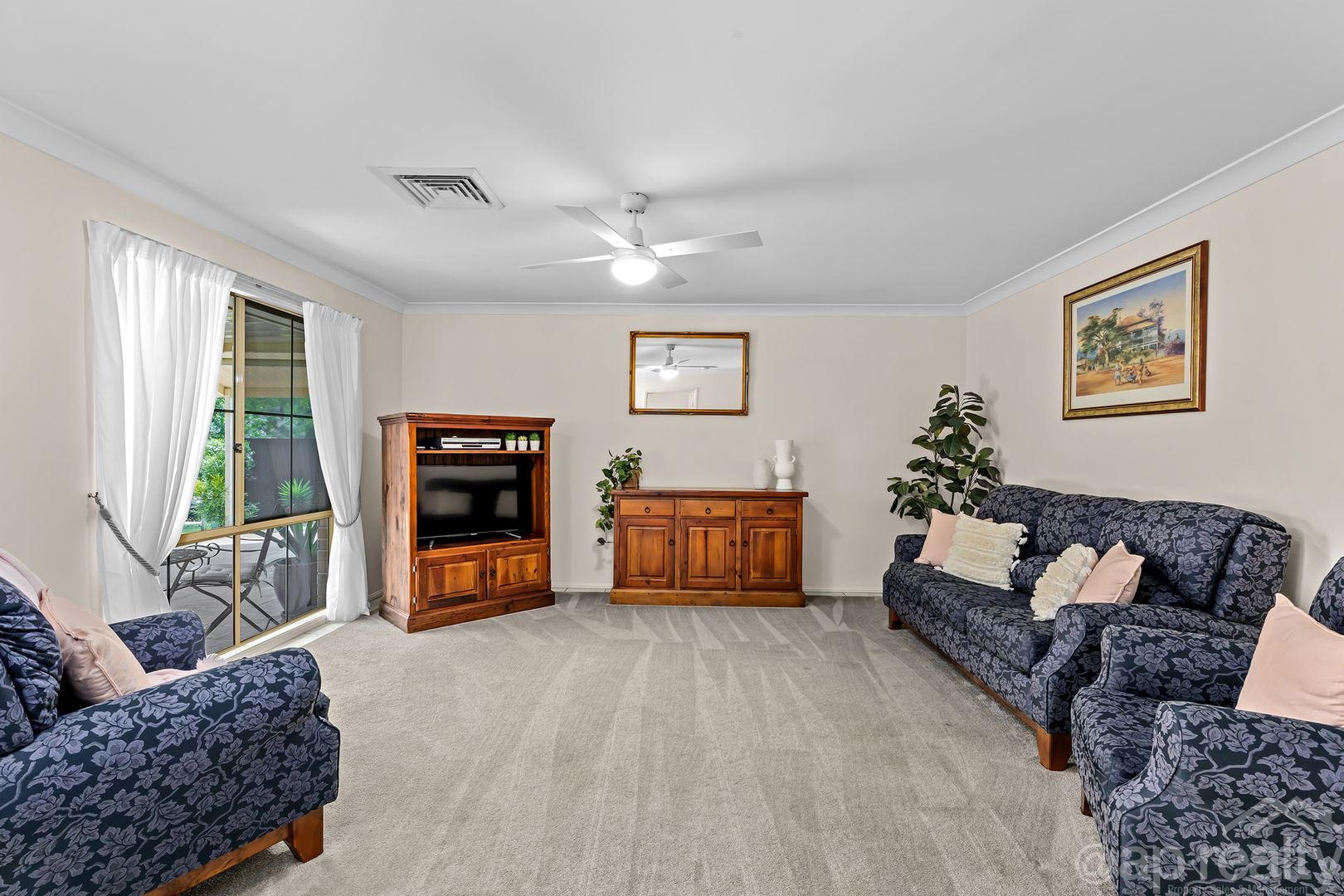 7 Hannam Crescent, Forest Lake QLD 4078, Image 1