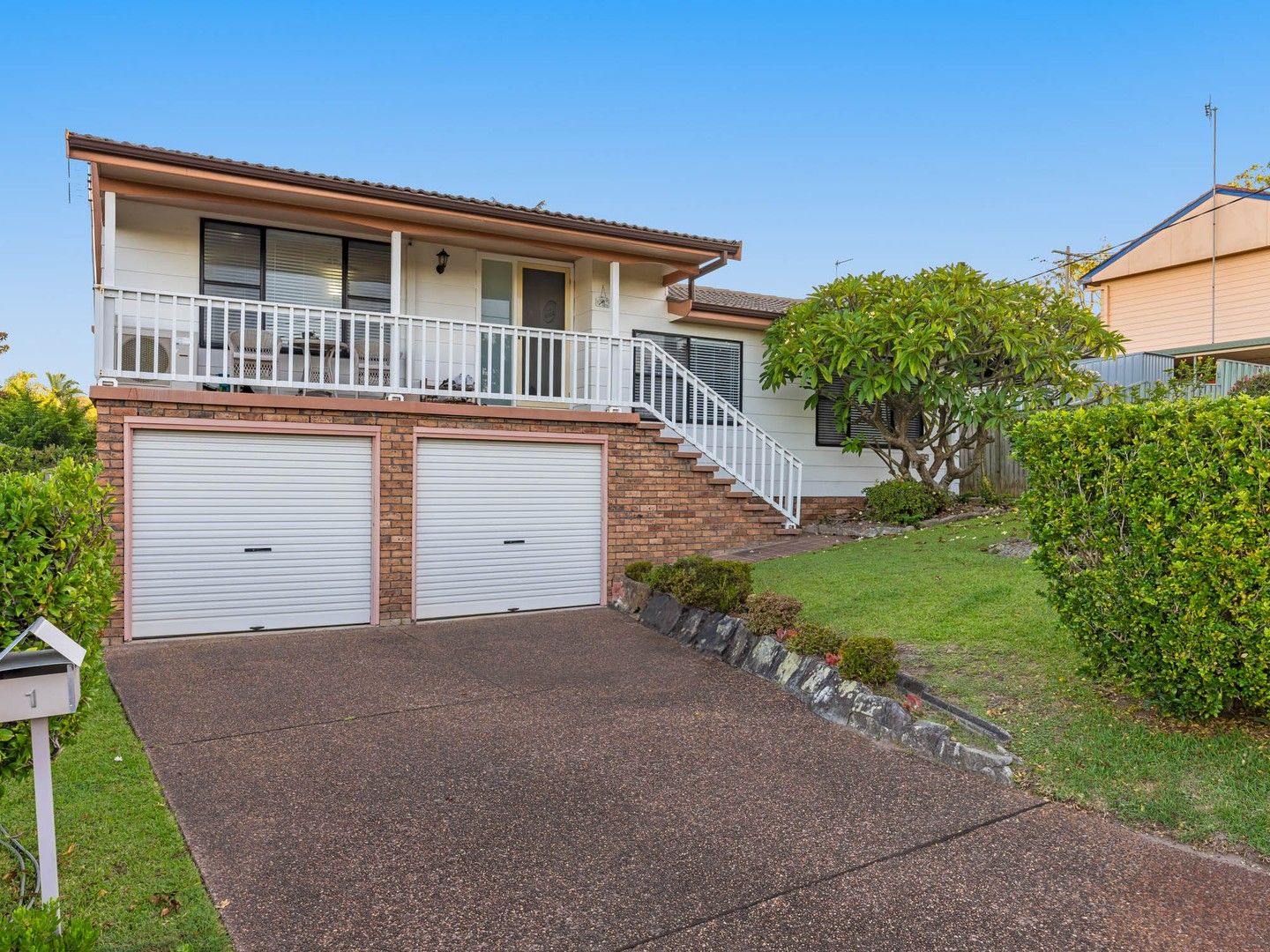 3 bedrooms House in 1 Fishermens Bend BATEAU BAY NSW, 2261