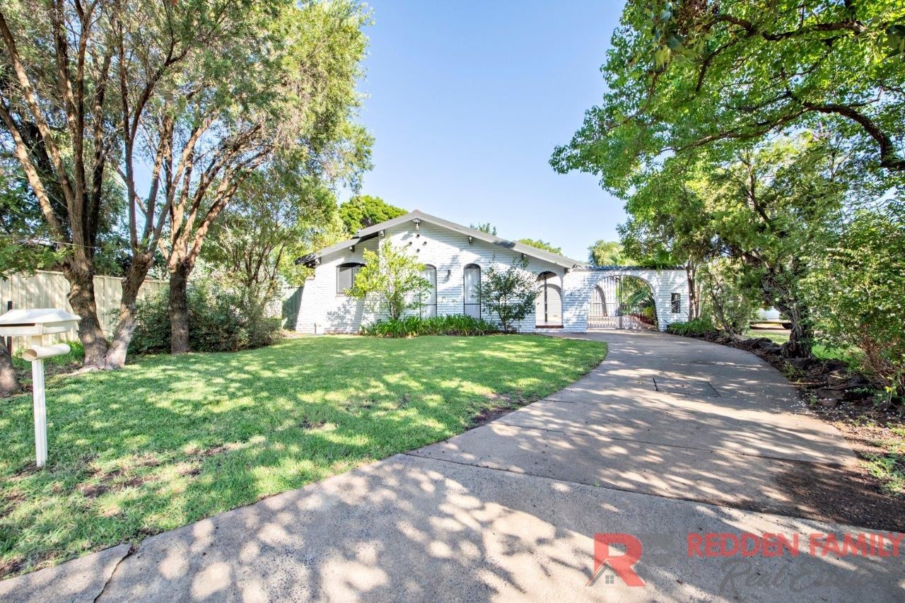 2 Topaz Street, Dubbo NSW 2830