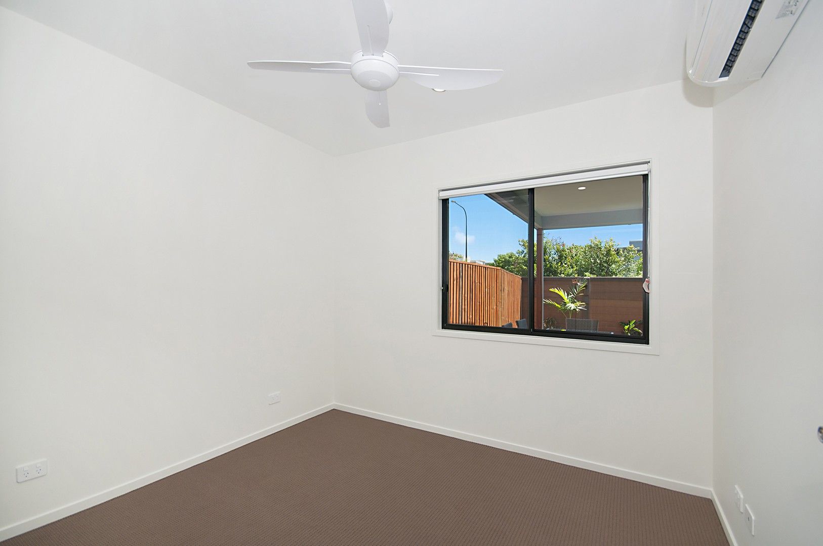 1 bedrooms House in 26B Balance Place BIRTINYA QLD, 4575