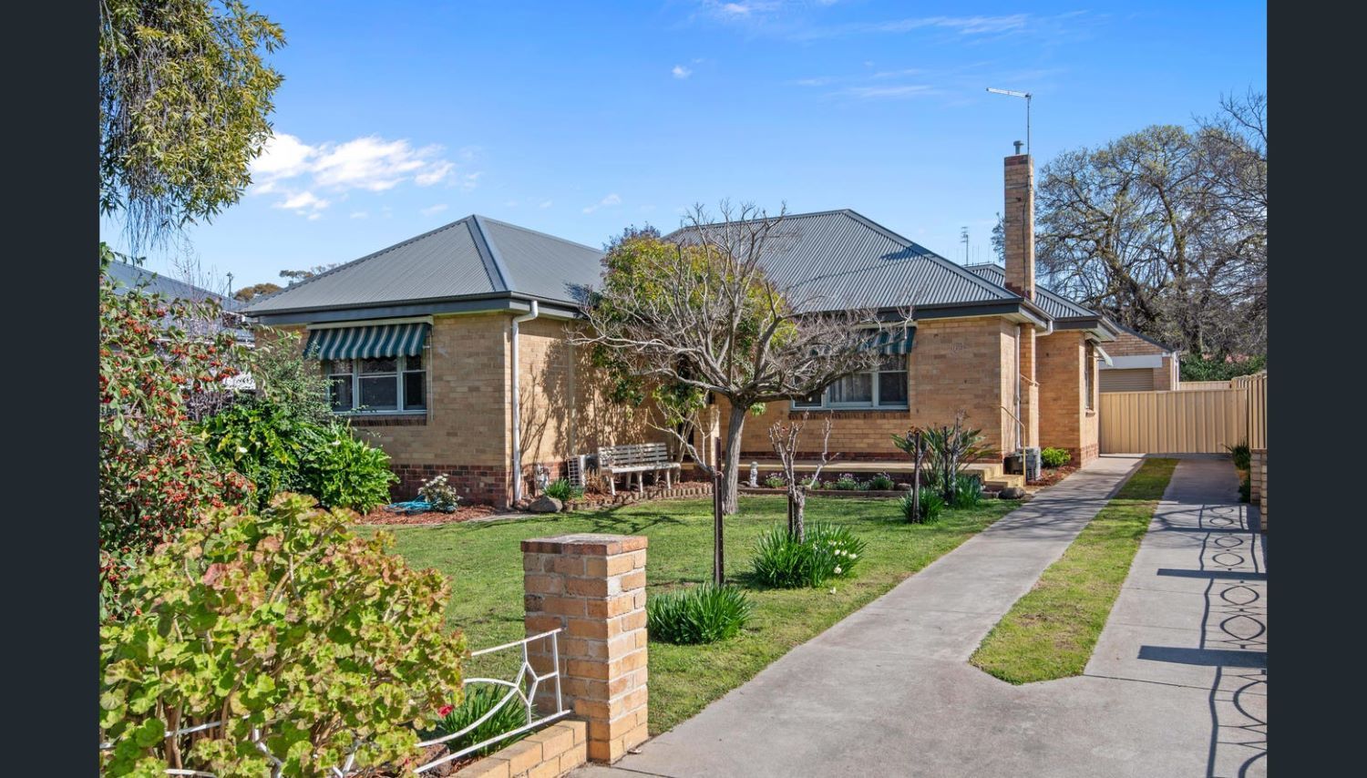 3 bedrooms House in 164 Mackenzie Street West Street GOLDEN SQUARE VIC, 3555