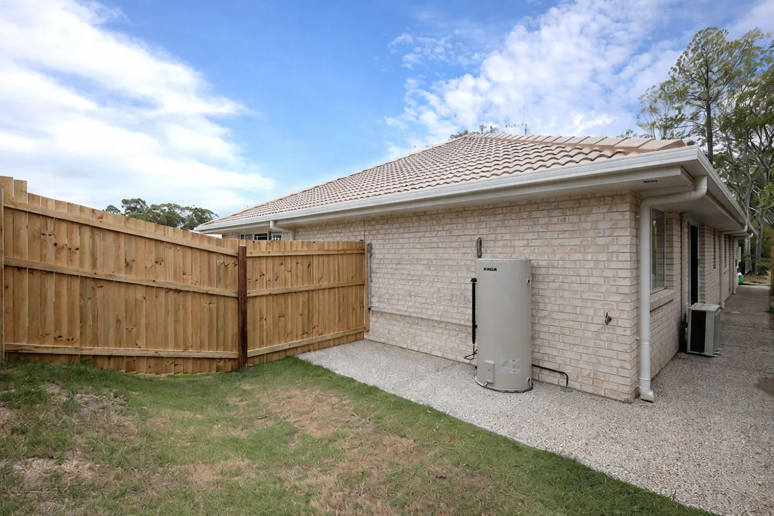 Additional image 6 of 21A Greenpark Drive, Crestmead QLD 4132