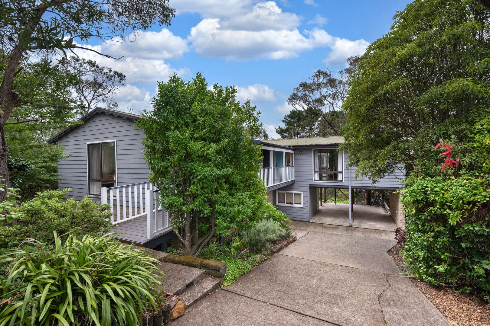 4 bedrooms House in 23 Dunoon Drive HAZELBROOK NSW, 2779