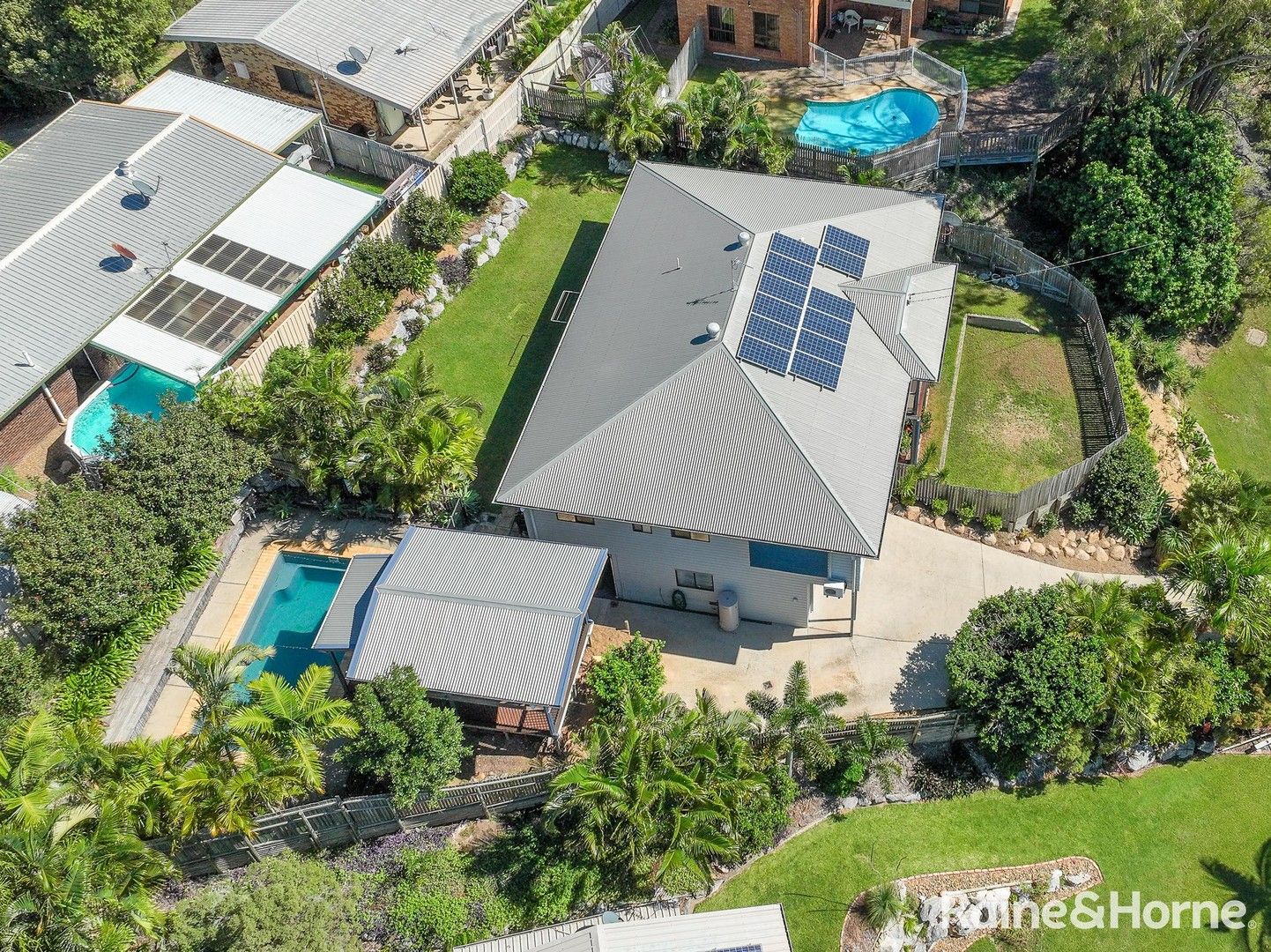 6 Pavana Court, Clinton QLD 4680, Image 0