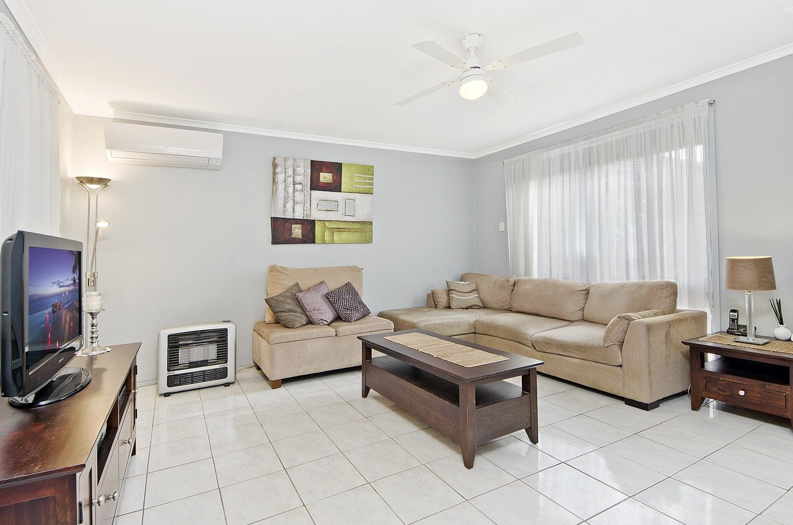 8/16 Benghazi Street, Bossley Park NSW 2176, Image 1