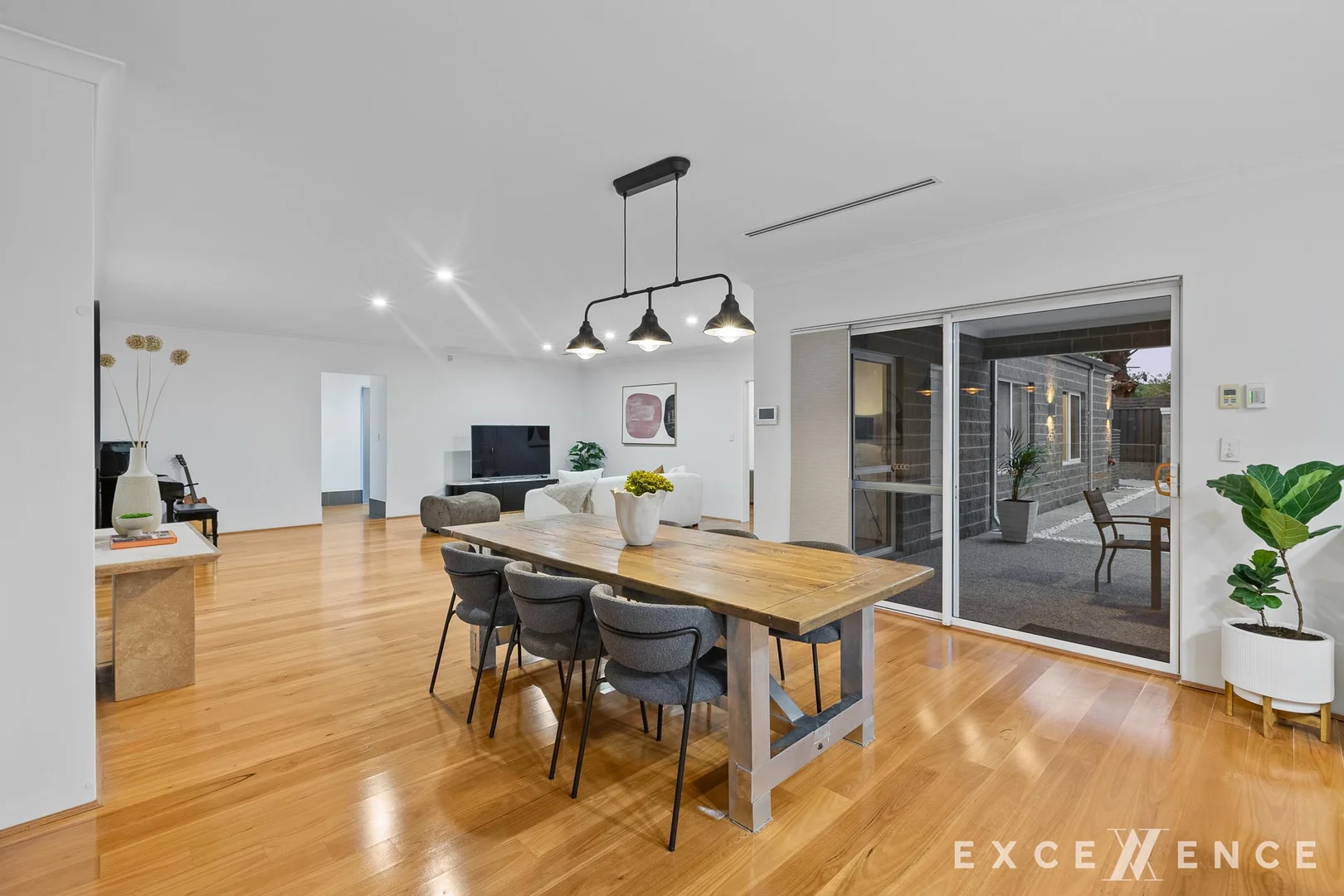 Additional image 11 of 216 South Terrace, Como WA 6152